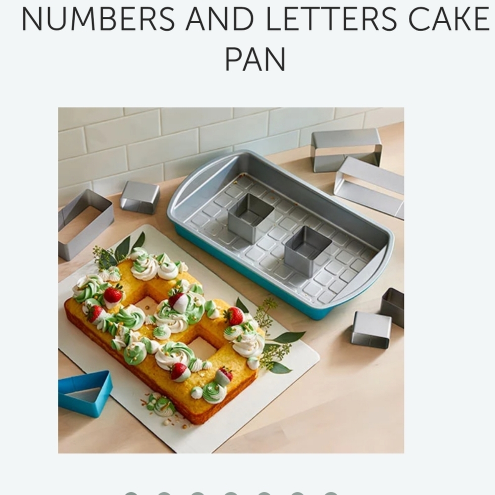 Pampered Chef Customizable Cake Pan
